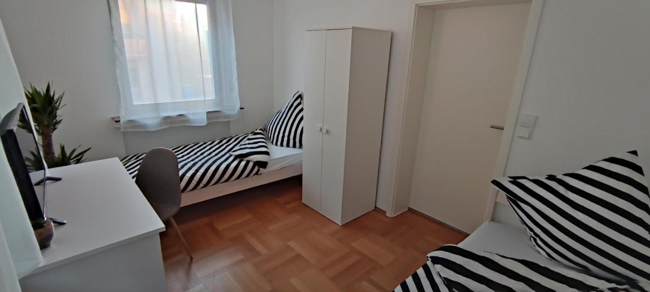Schoene Und Optimal Gelegene Wohnung Weisskirchen Exterior photo